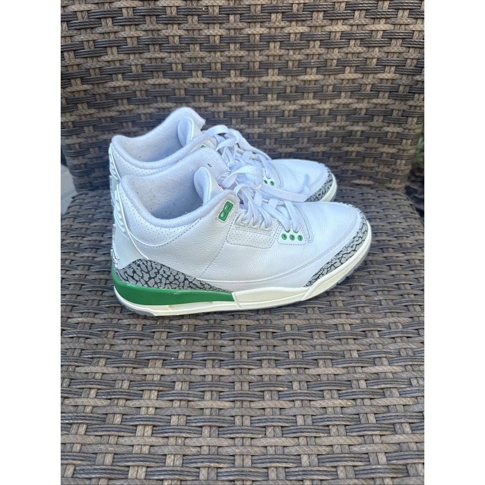 Air Jordan 3 Retro White Lucky Green Women's Size 8 / Men's 7